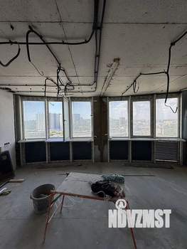 2-к квартира, вторичка, 60м2, 14/32 этаж
