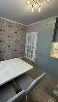 2-к квартира, вторичка, 58м2, 9/18 этаж