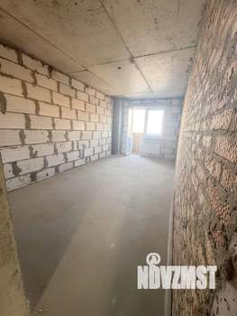 3-к квартира, вторичка, 101м2, 14/23 этаж