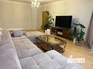 3-к квартира, вторичка, 98м2, 3/4 этаж