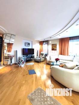 4-к квартира, вторичка, 162м2, 13/15 этаж