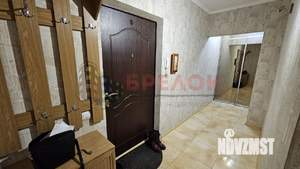 2-к квартира, вторичка, 52м2, 1/9 этаж