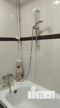 2-к квартира, вторичка, 57м2, 1/3 этаж