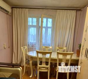 3-к квартира, вторичка, 58м2, 3/5 этаж