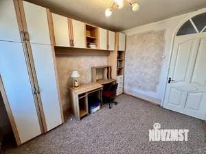 3-к квартира, вторичка, 64м2, 9/9 этаж