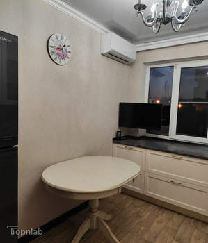 2-к квартира, вторичка, 60м2, 1/17 этаж