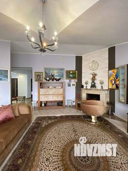 4-к квартира, вторичка, 127м2, 3/3 этаж