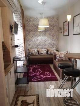 Студия квартира, вторичка, 16м2, 1/3 этаж