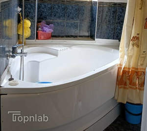 3-к квартира, вторичка, 80м2, 2/4 этаж