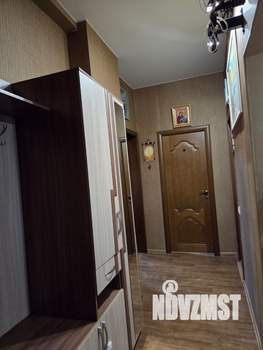 2-к квартира, вторичка, 54м2, 1/5 этаж