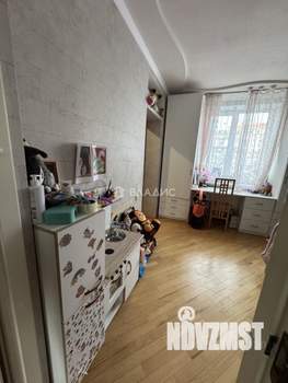 4-к квартира, вторичка, 100м2, 3/3 этаж