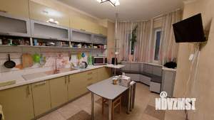 2-к квартира, вторичка, 70м2, 2/17 этаж