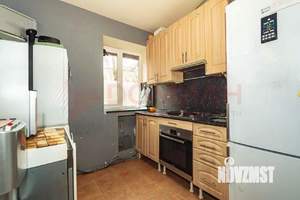 2-к квартира, вторичка, 56м2, 1/4 этаж