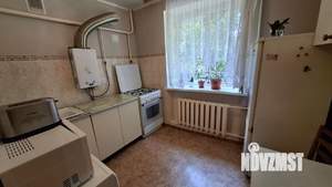 2-к квартира, вторичка, 52м2, 1/5 этаж