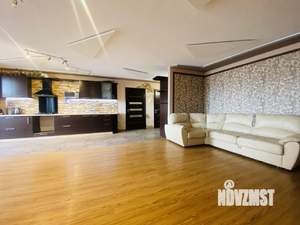 2-к квартира, вторичка, 72м2, 9/10 этаж