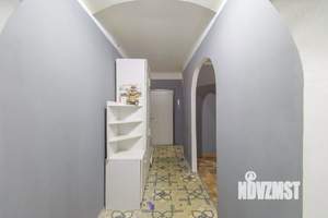 3-к квартира, вторичка, 65м2, 1/9 этаж