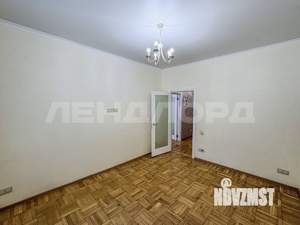 2-к квартира, вторичка, 51м2, 1/5 этаж