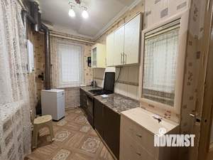 4-к квартира, вторичка, 54м2, 2/2 этаж