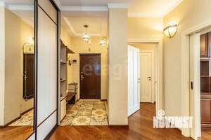 4-к квартира, вторичка, 115м2, 8/11 этаж