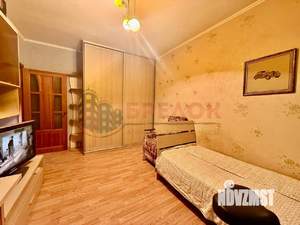 3-к квартира, вторичка, 72м2, 8/17 этаж