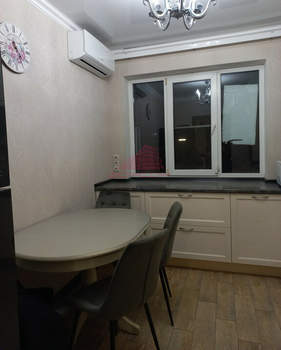 2-к квартира, вторичка, 56м2, 1/17 этаж