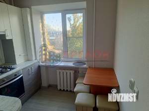 2-к квартира, вторичка, 40м2, 3/5 этаж
