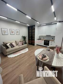 2-к квартира, вторичка, 42м2, 11/19 этаж