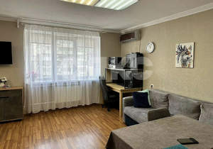3-к квартира, вторичка, 65м2, 8/9 этаж