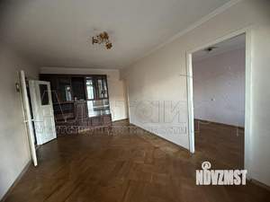 3-к квартира, вторичка, 57м2, 4/5 этаж