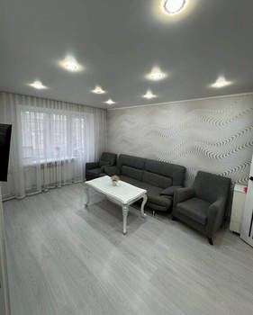 2-к квартира, вторичка, 40м2, 1/5 этаж