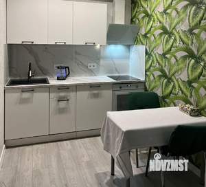 2-к квартира, вторичка, 42м2, 18/24 этаж