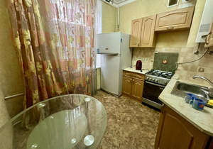 3-к квартира, вторичка, 65м2, 1/6 этаж