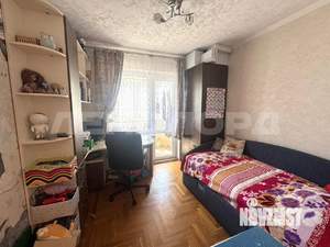 4-к квартира, вторичка, 94м2, 8/10 этаж
