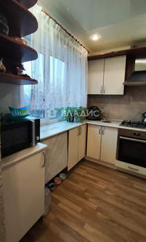 3-к квартира, вторичка, 56м2, 5/5 этаж