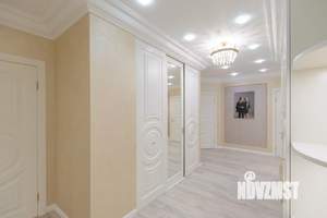 3-к квартира, вторичка, 103м2, 9/32 этаж