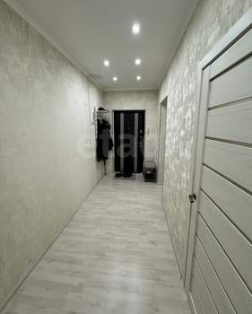 2-к квартира, вторичка, 64м2, 11/18 этаж