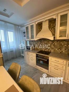 2-к квартира, вторичка, 68м2, 14/23 этаж