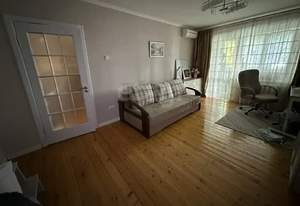 1-к квартира, вторичка, 42м2, 1/10 этаж