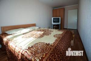 2-к квартира, вторичка, 43м2, 3/5 этаж