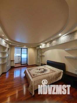 2-к квартира, вторичка, 97м2, 11/17 этаж