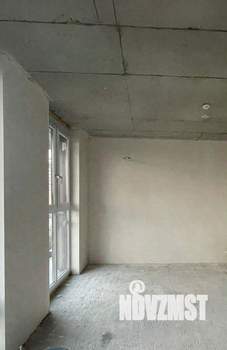 Студия квартира, вторичка, 32м2, 13/24 этаж