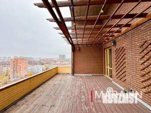 4-к квартира, вторичка, 206м2, 17/18 этаж