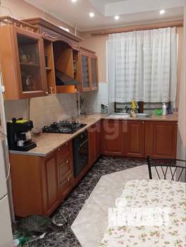 4-к квартира, вторичка, 100м2, 4/5 этаж