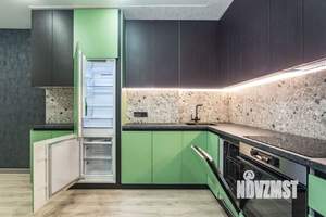 1-к квартира, вторичка, 42м2, 18/25 этаж