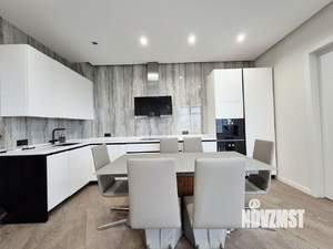 3-к квартира, вторичка, 68м2, 13/22 этаж