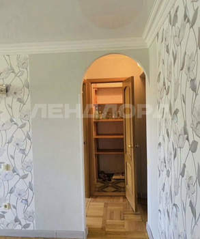 3-к квартира, вторичка, 55м2, 5/5 этаж