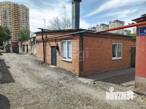 2-к квартира, вторичка, 44м2, 1/1 этаж