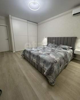 1-к квартира, вторичка, 42м2, 8/20 этаж