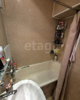 2-к квартира, вторичка, 53м2, 3/3 этаж