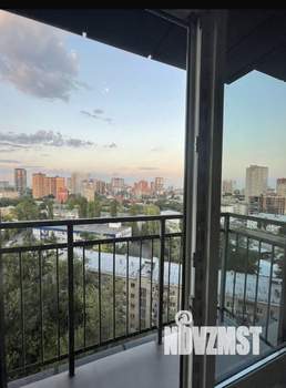 Студия квартира, вторичка, 32м2, 13/24 этаж